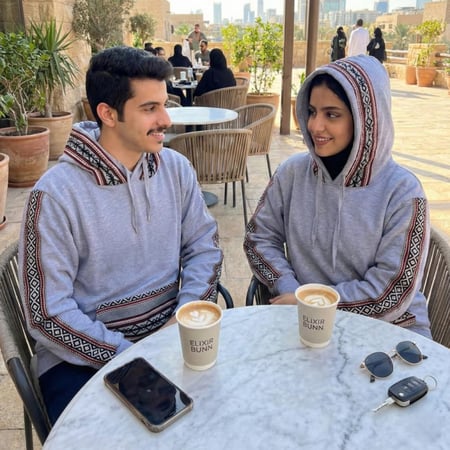 تفاصيل شريط السدو على قماش قطن رصاصي ثقيل