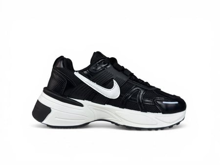 نايك V2K BLACK