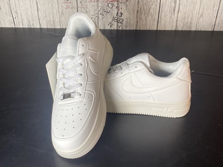 نايك ايرفورس أبيض ماستر كواليتي