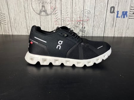 اون رن اسود 574