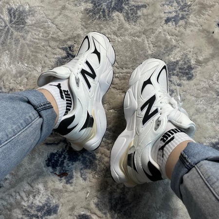 نيوبالانس 9060 أبيض ( NB w )