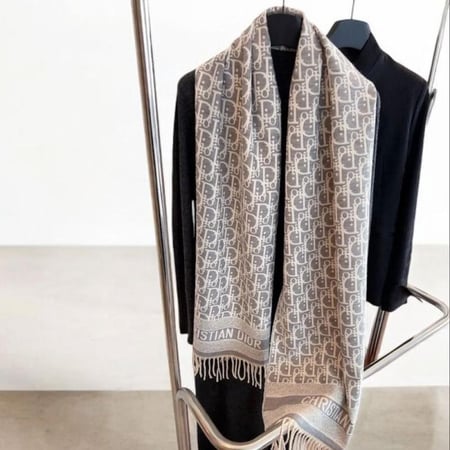 سكارف للجنسين