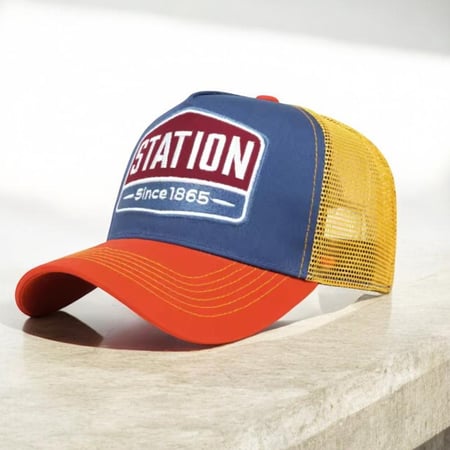 كاب Station صيفي