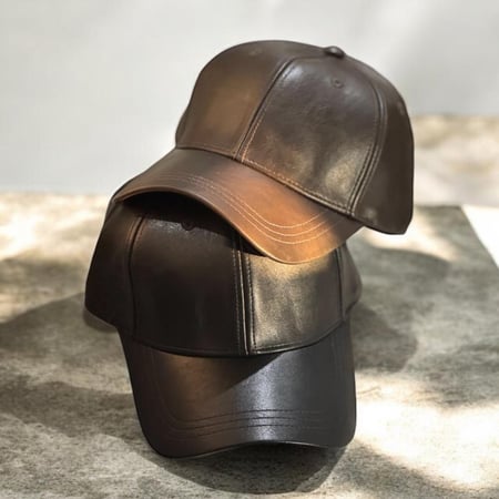 كاب جلد سادة