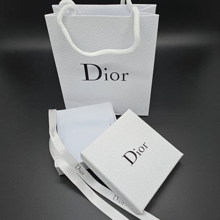 سلسال اسم ديور Dior فصوص