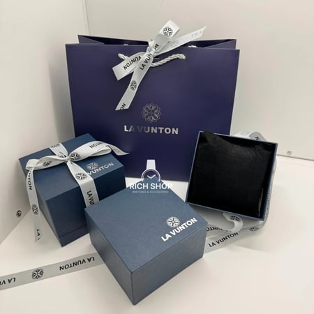 ساعة نسائية شبيهة فان كليف