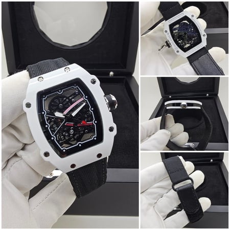 ساعة ريتشارد ميل RM67-02  سير قماش الشهيرة