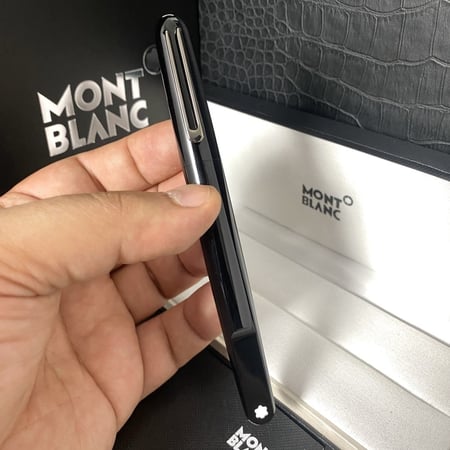 قلم مونت بلانك فاونتين