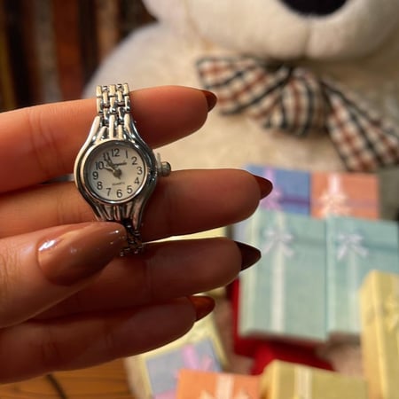 ساعه + سبحه (مواليد )