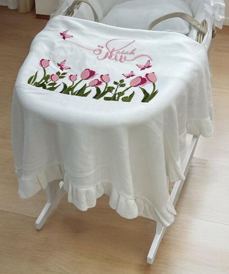 بطانيه مواليد شامل التطريز