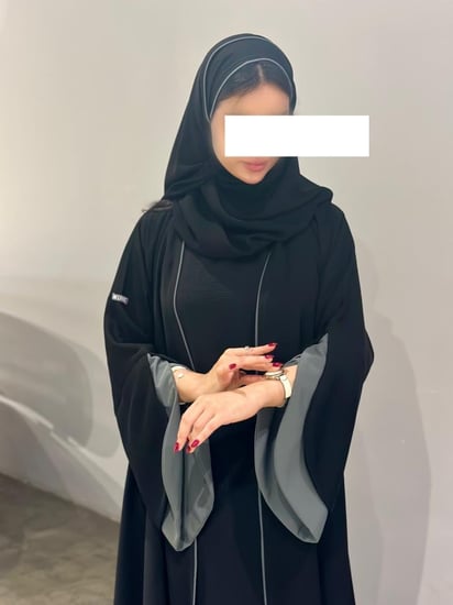 N36 قصة كلوش -كم بقصة منحنية (اخضر )