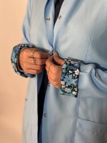 لابكوت أزرق سماوي