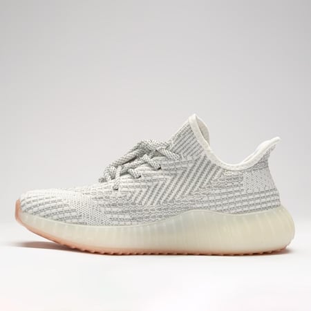 حذاء رياضي - ياشيا