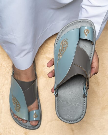 حذاء شرقي3600