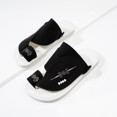 حذاء شرقي  123