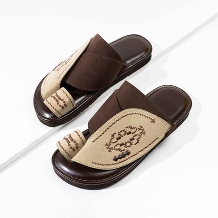 حذاء شرقي 128