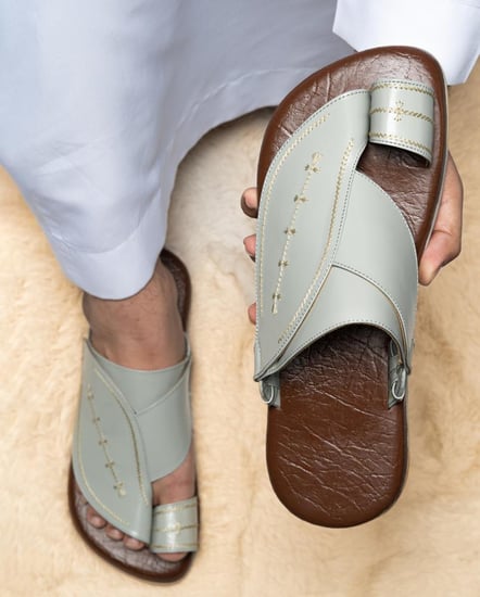 حذاء شرقي 1001