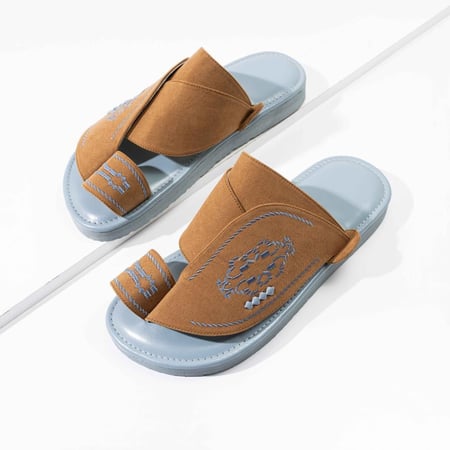 حذاء شرقي 223