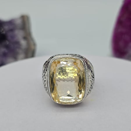 خاتم سترين طبيعي