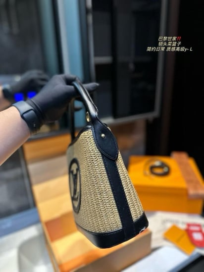 شنطة لويس ڤيتون LV