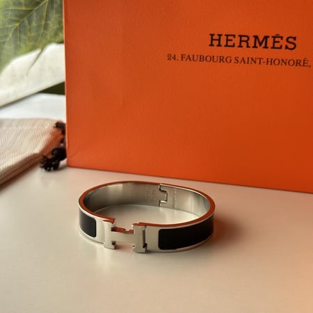 سوارة هرمز أسود مع فضي شامل الملحقات