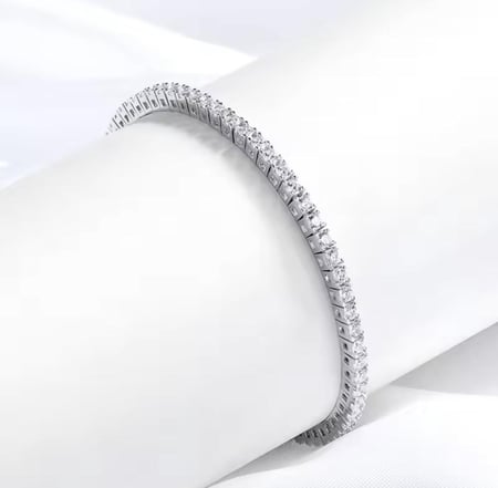 أسوارة تنس الشهيرة لون فضي او ذهبي مقاس (17cm)  .            MB-256