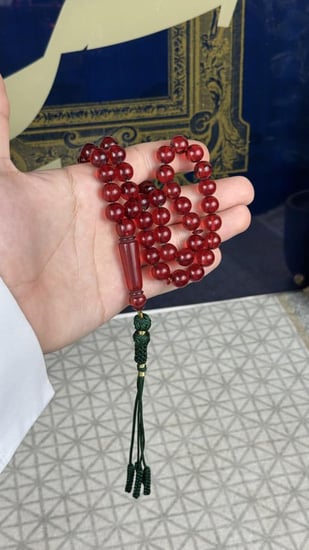 سبحة بكلايت عنابي  بكركوشة زيتي