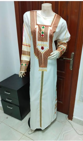 عسيرى عنابي تقليدى