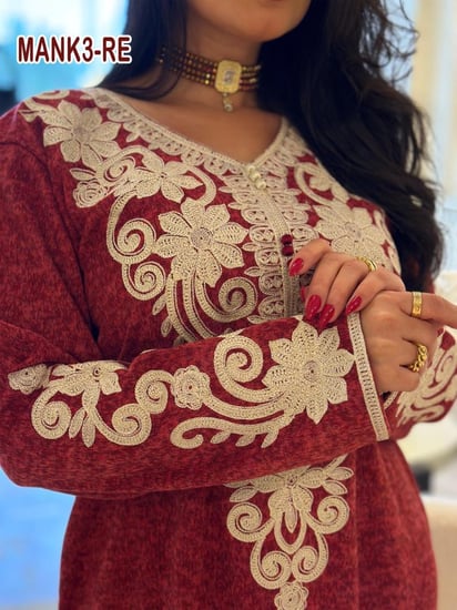 جلابيه صوف ورده تطريز صدر وأكمام