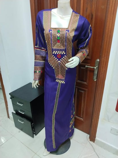 عسيرى عنابي تقليدى