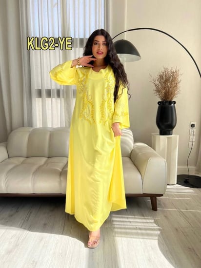 جلابيه خليجيه كلوش ناعم مع صدر شك الماس