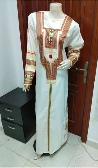 عسيرى عنابي تقليدى