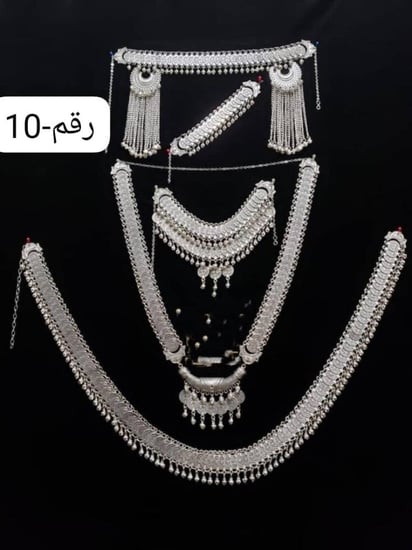 أكسسوارات فضيه A