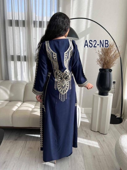 جلابيه عسيريه كريب تطريز مخصر