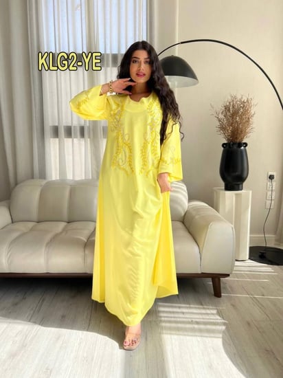 جلابيه خليجيه كلوش ناعم مع صدر شك الماس