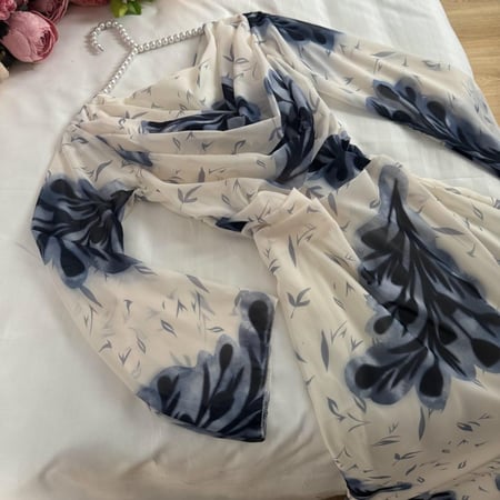 فستان نادية