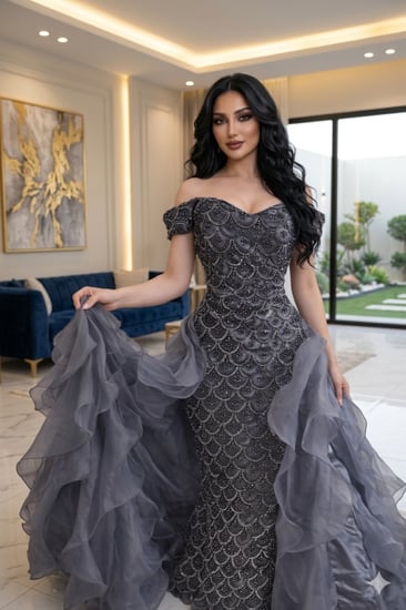 فستان مناير