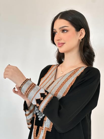 ثوب هند العسيرى
