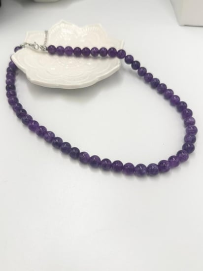 عقد حجر الجمشت الطبيعي .شوكر جمشت طبيعي.