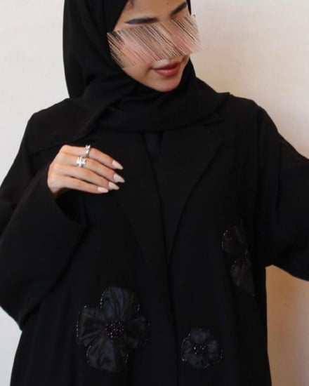 عبايات الورد الراقيه