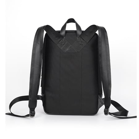 شنطة ظهر بتصميم أنيق