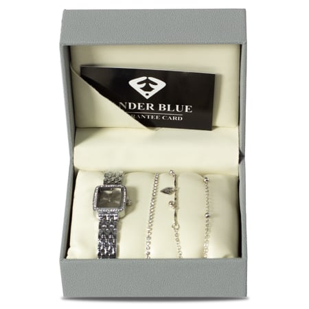 طقم نسائي 4 قطع