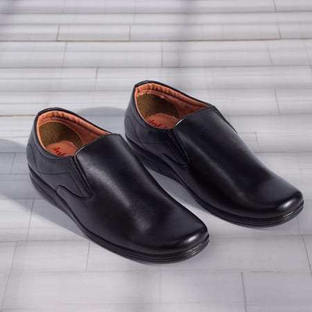 جزمه-رسمي-حذاء-جزم رجاليه-مستلزمات رجالية-احذيه-خصومات