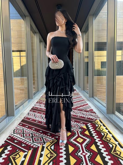 احدث فساتين سهرة اسود فخم من متجر ارلينا.