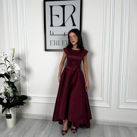 فستان نايا عودي