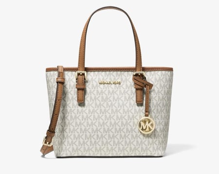 شنطة مايكل كورس |