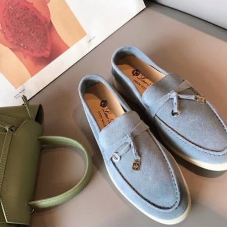 فلورا نسائي