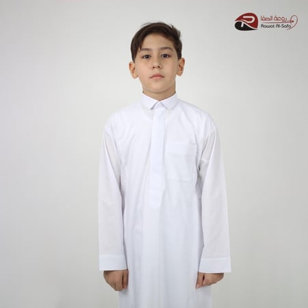 ثوب ابيض ولادي