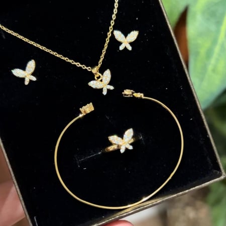 طقم ذهبي زركون للبنات