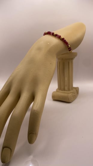 سوارة ياقوت طبيعي